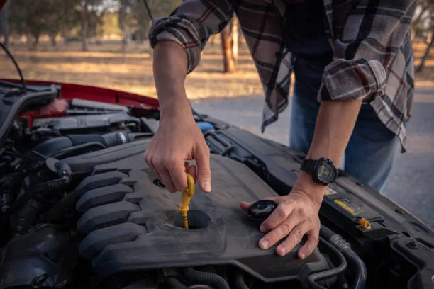 Engine oils fall into three categories mineral oil, semi-synthetic oil, and full synthetic oil. Engine oils fall into three categories mineral oil, semi-synthetic oil, and full synthetic oil.