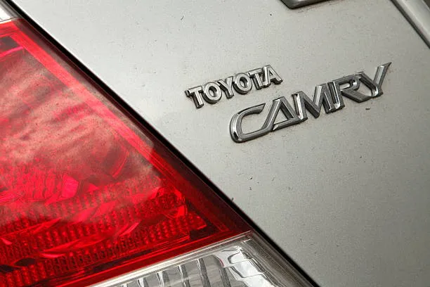 Can I Use 10W30 Instead of 0W20 for totota camry