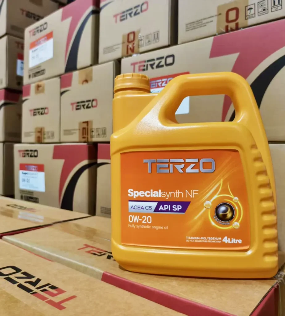 引擎機油製造商-TERZO Lubricant 1 Product Excellence Uphold core Italian technology, preserving the pure heritage of Italian mechanical culture, while integrating the advantages of “Made in China” intelligence