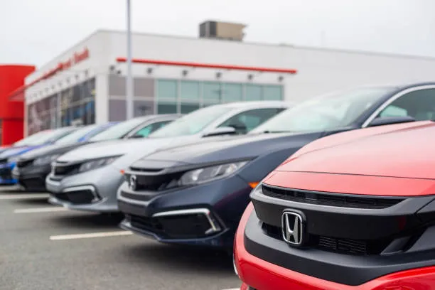 Costo del cambio del liquido dei freni: quanto costa cambiare il liquido dei freni? Honda brake fluid change vs professional service for cost savings