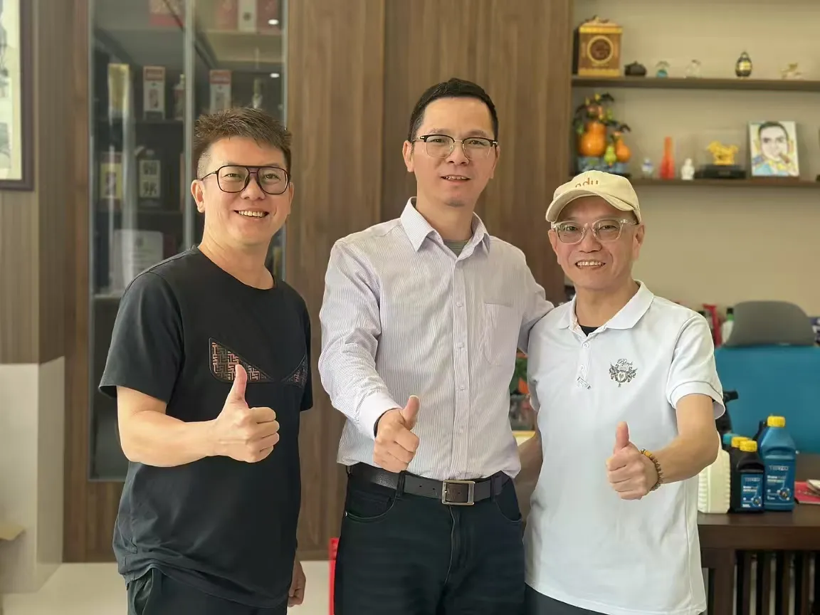 Budi Santoso_Owner of Jakarta Auto Repair Chain, Indonesia