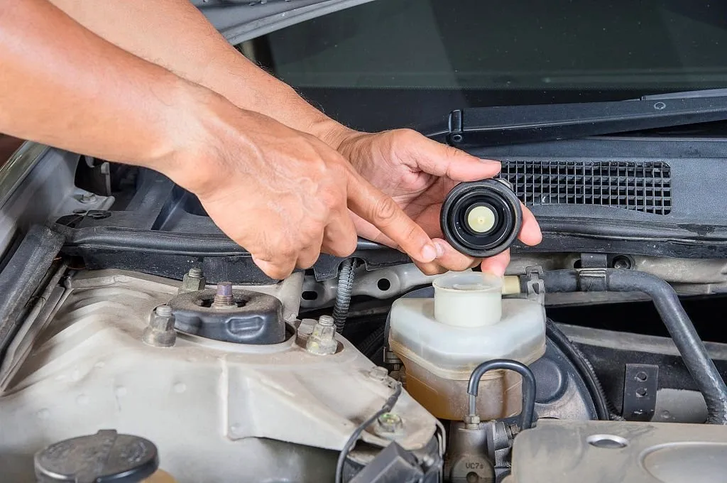 Why Brake Fluid DOT4 vs DOT 5.1 Matters for Safety